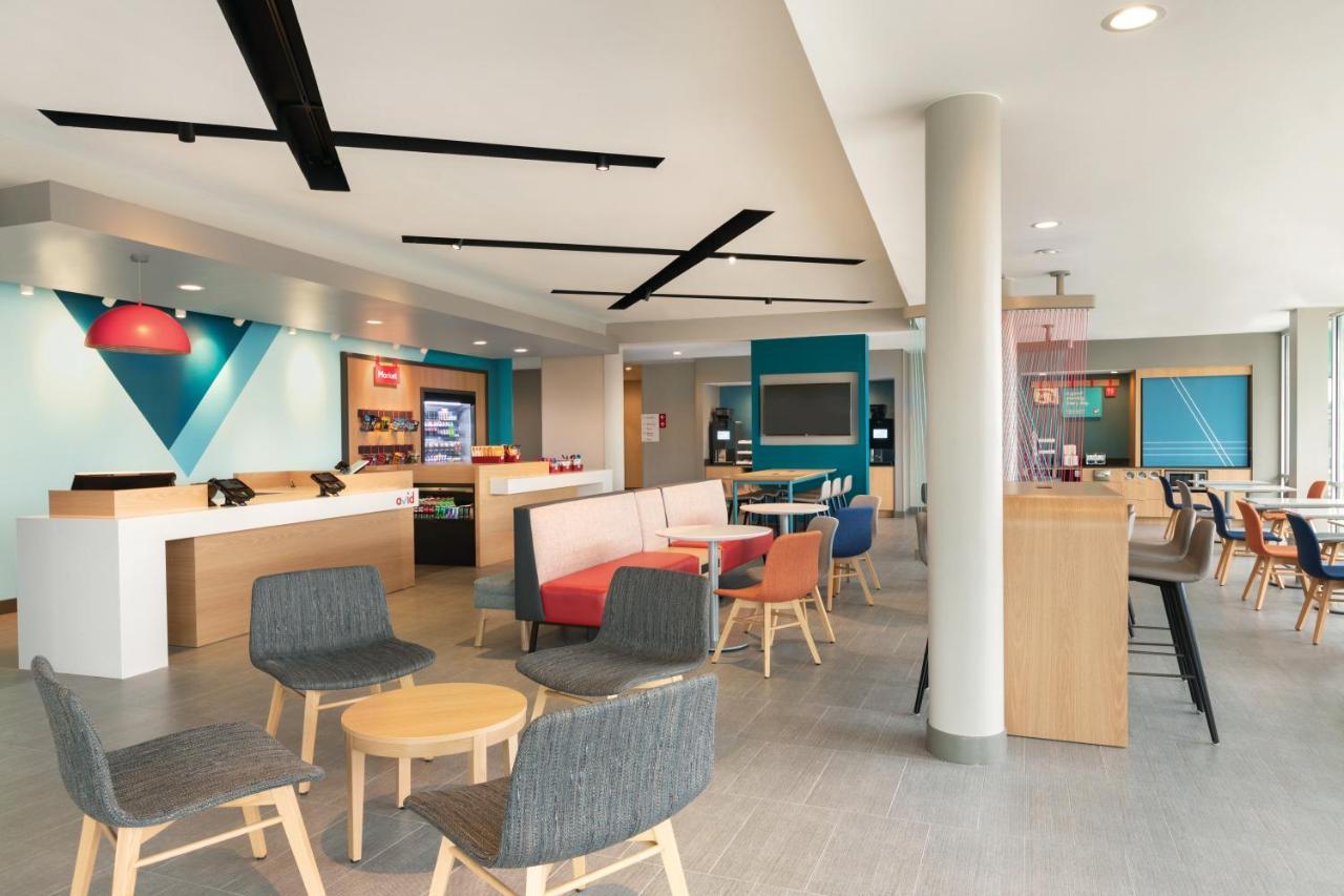 Avid Hotel - Toronto - Vaughan Southwest By Ihg ภายนอก รูปภาพ